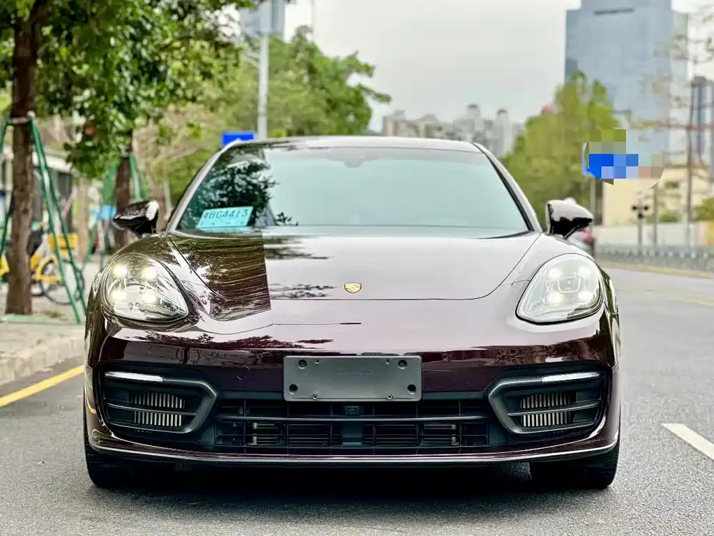 Porsche Panamera 2022 — фото 1