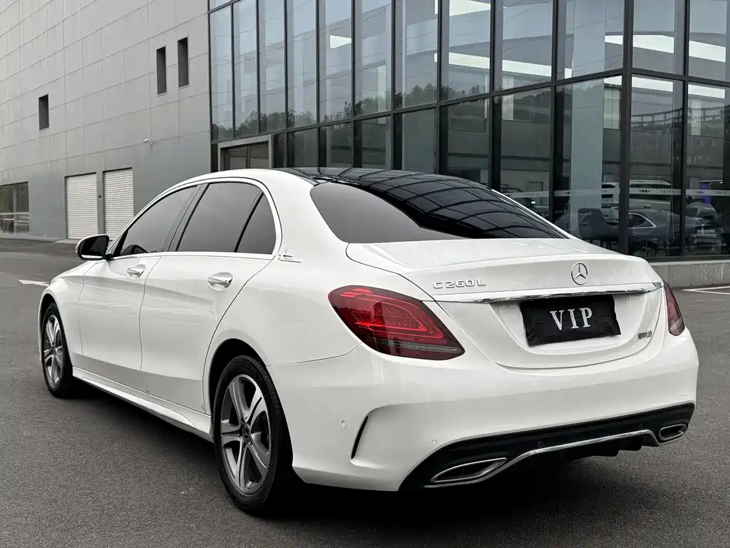 Mercedes-Benz C-Class 2021 — фото 16