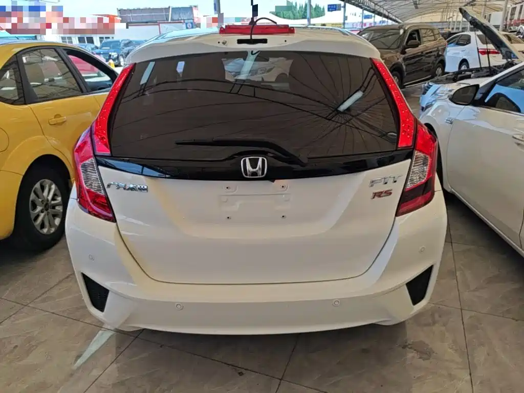 Honda Fit 2017 — фото 6