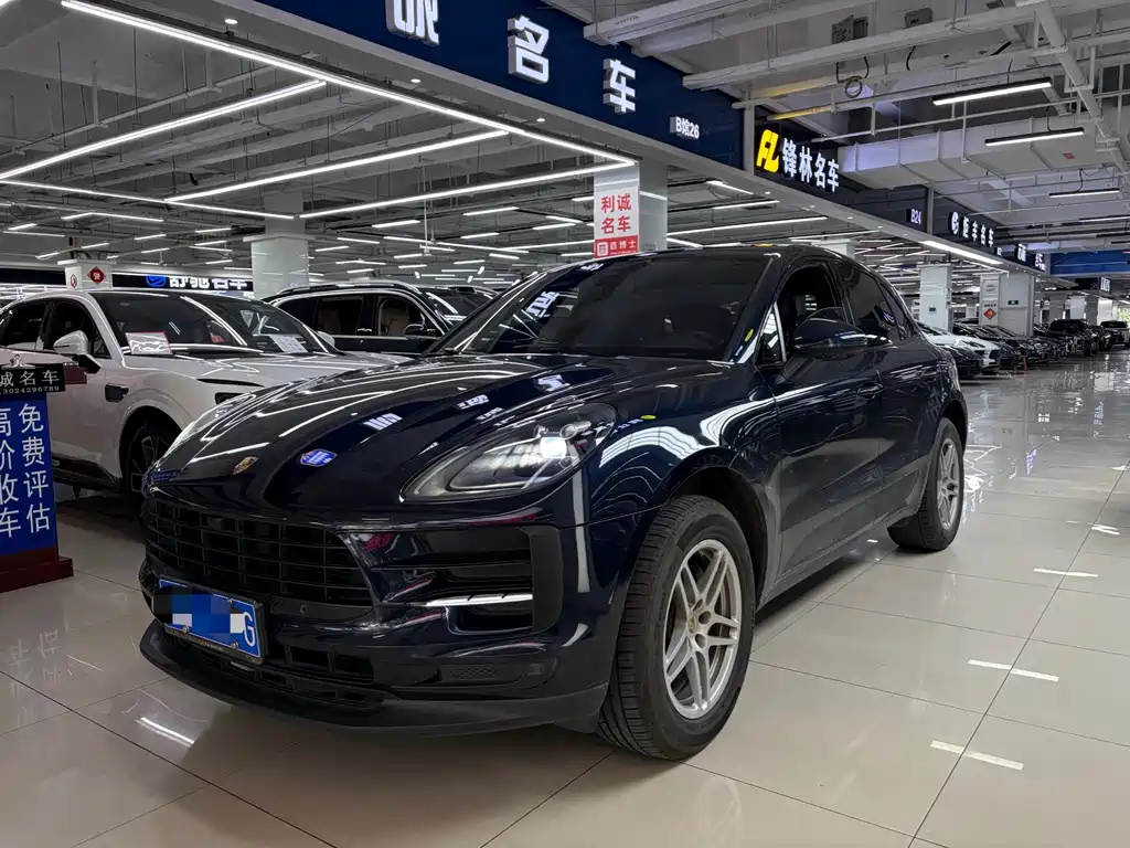 Porsche Macan 2021 — фото 1