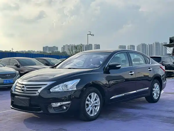 Nissan Teana 2014