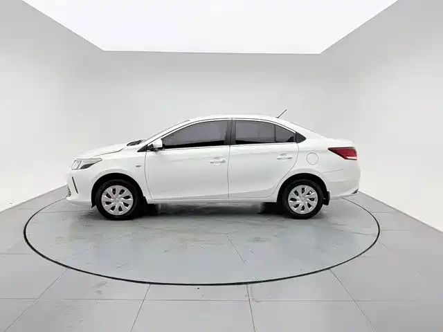 Toyota Vios 2020 — фото 7
