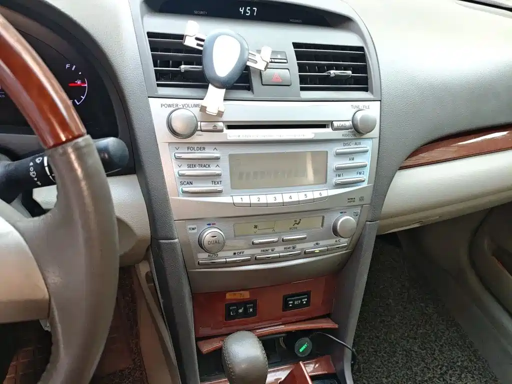 Toyota Camry 2016