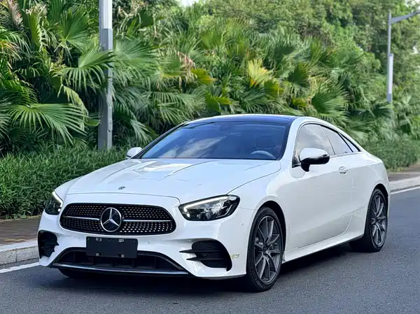 Mercedes-Benz E-Class 2024