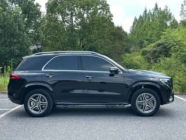 Mercedes-Benz GLE 2024