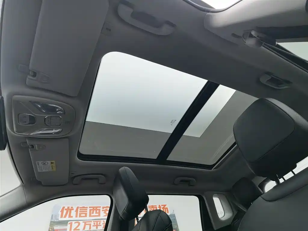 Jeep Compass 2019 — фото 14