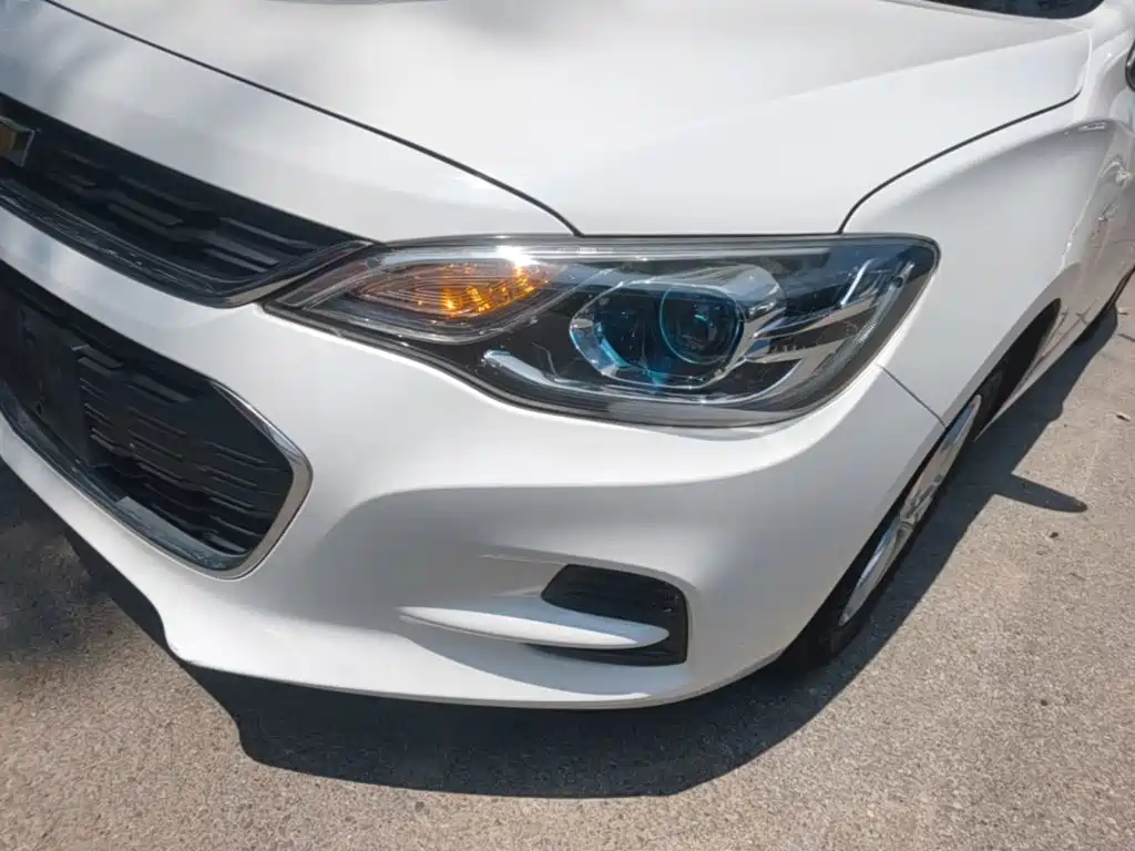 Chevrolet Cavalier 2018 — фото 24