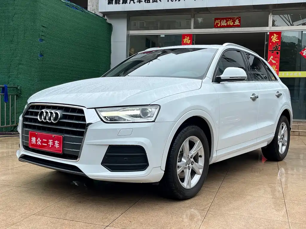 Audi Q3 2017 — фото 15