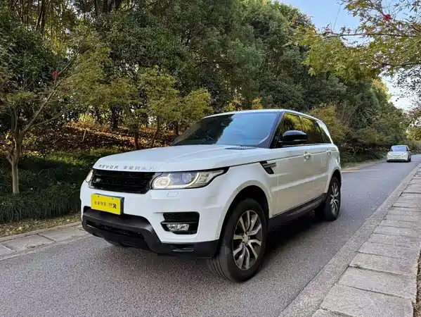 Land Rover Range Rover Sport 2014