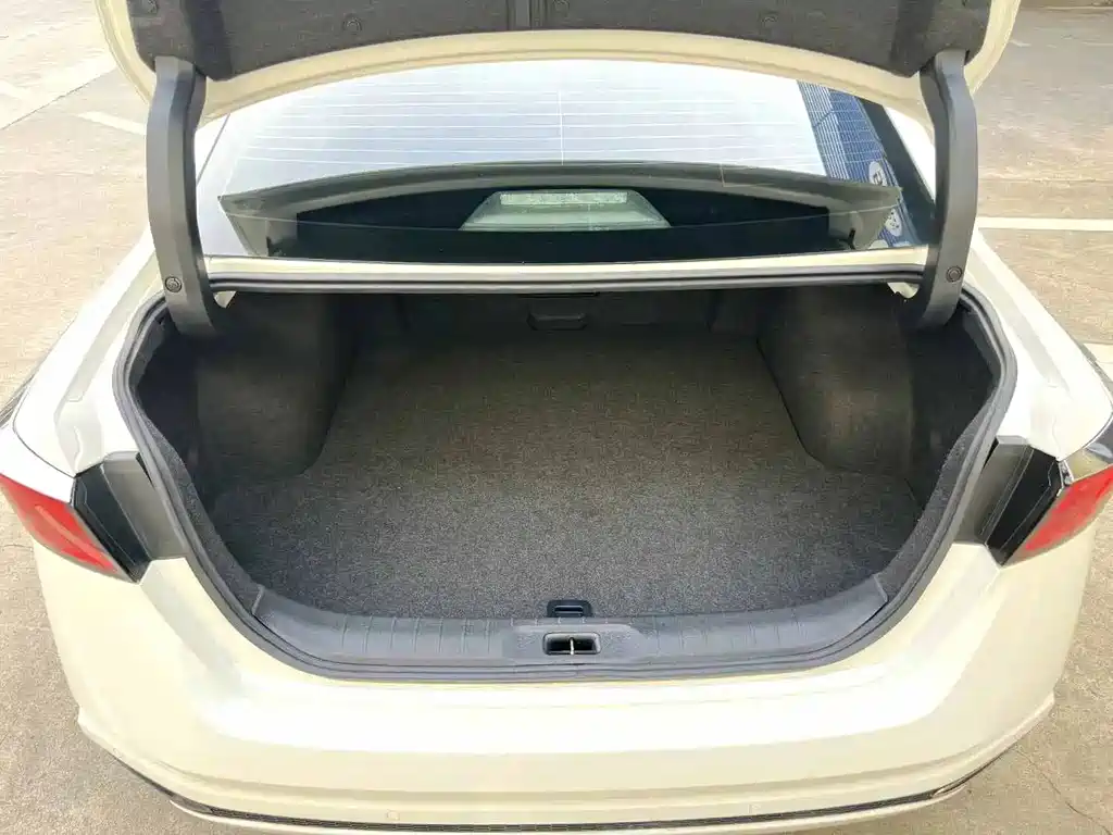 Nissan Teana 2019 — фото 15