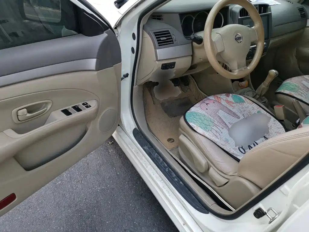 Nissan Sylphy 2018 — фото 13