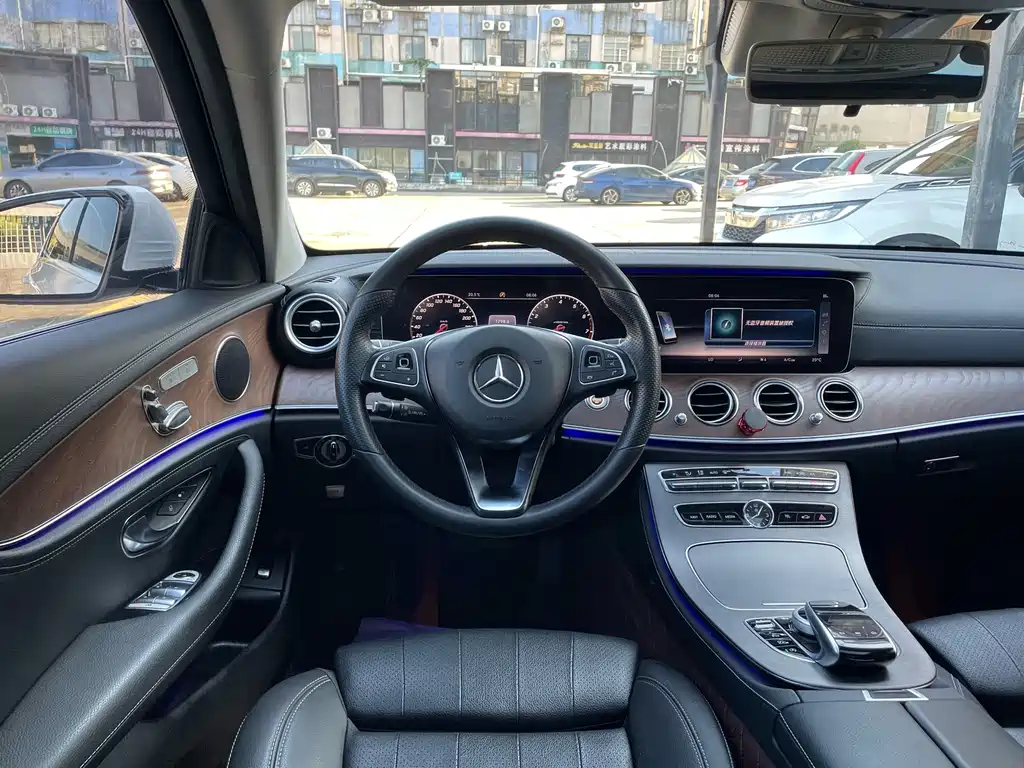 Mercedes-Benz E-Class 2017