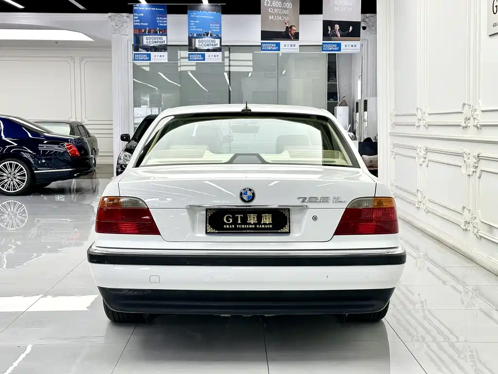 BMW 7 Series 2001 — фото 4