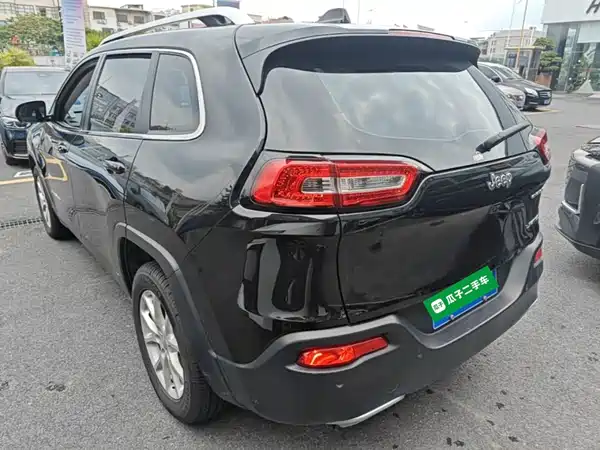 Jeep Cherokee 2017