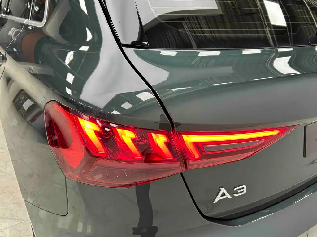 Audi A3 2022 — фото 19