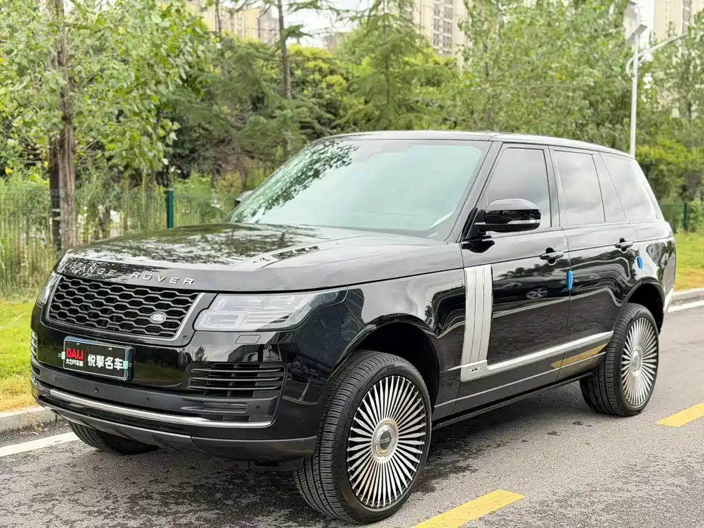 Land Rover Range Rover 2019 — фото 1