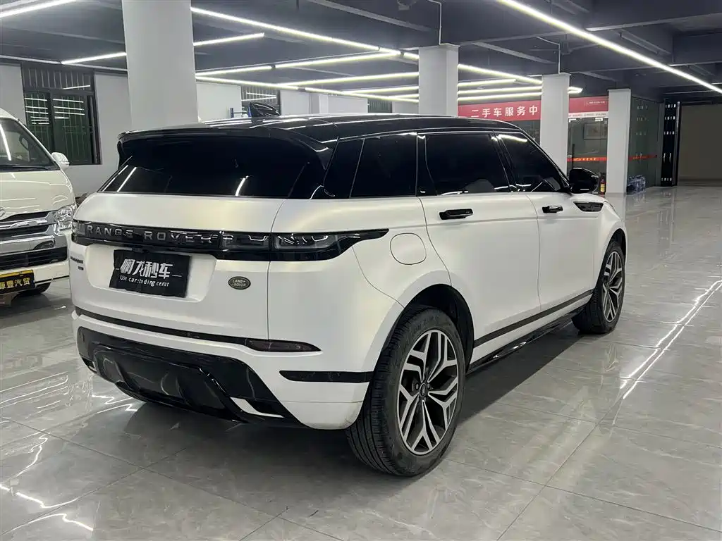 Land Rover Range Rover Evoque 2023 — фото 9