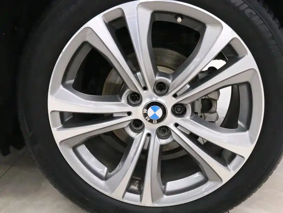 BMW X1 2018 — фото 20