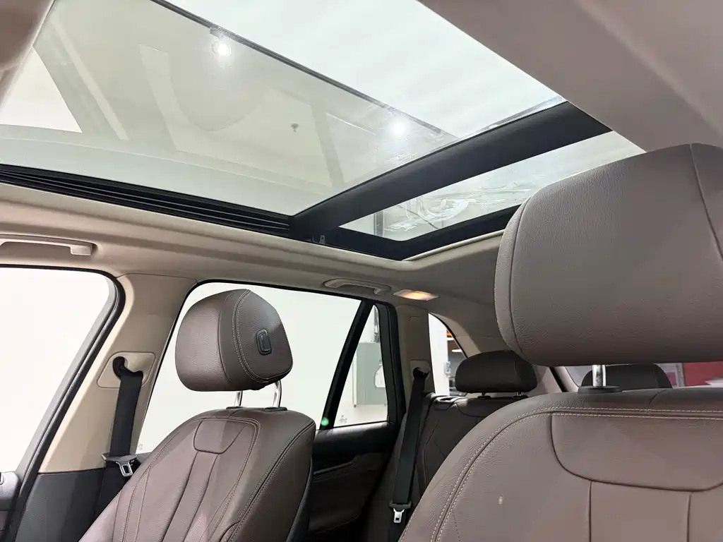 BMW X5 2015 — фото 19