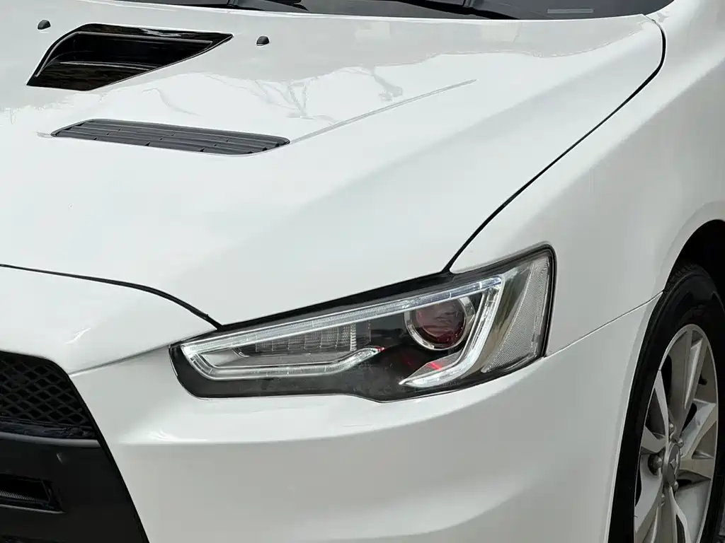 Mitsubishi Lancer EX 2012 — фото 4