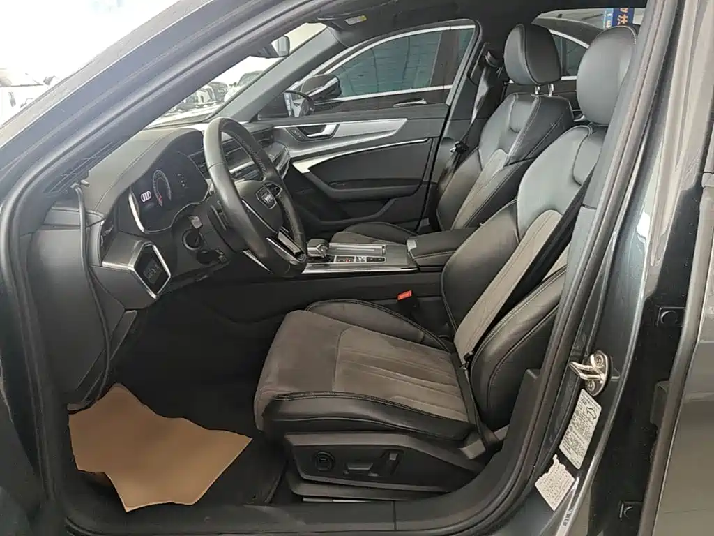 Audi A6L 2022 — фото 15