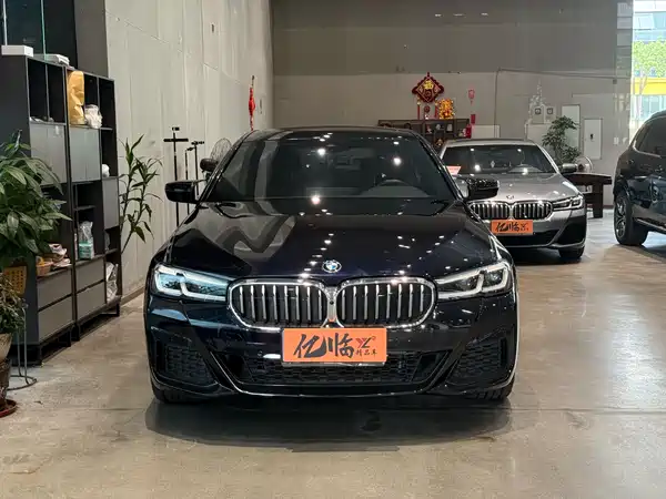 BMW 5 Series 2023