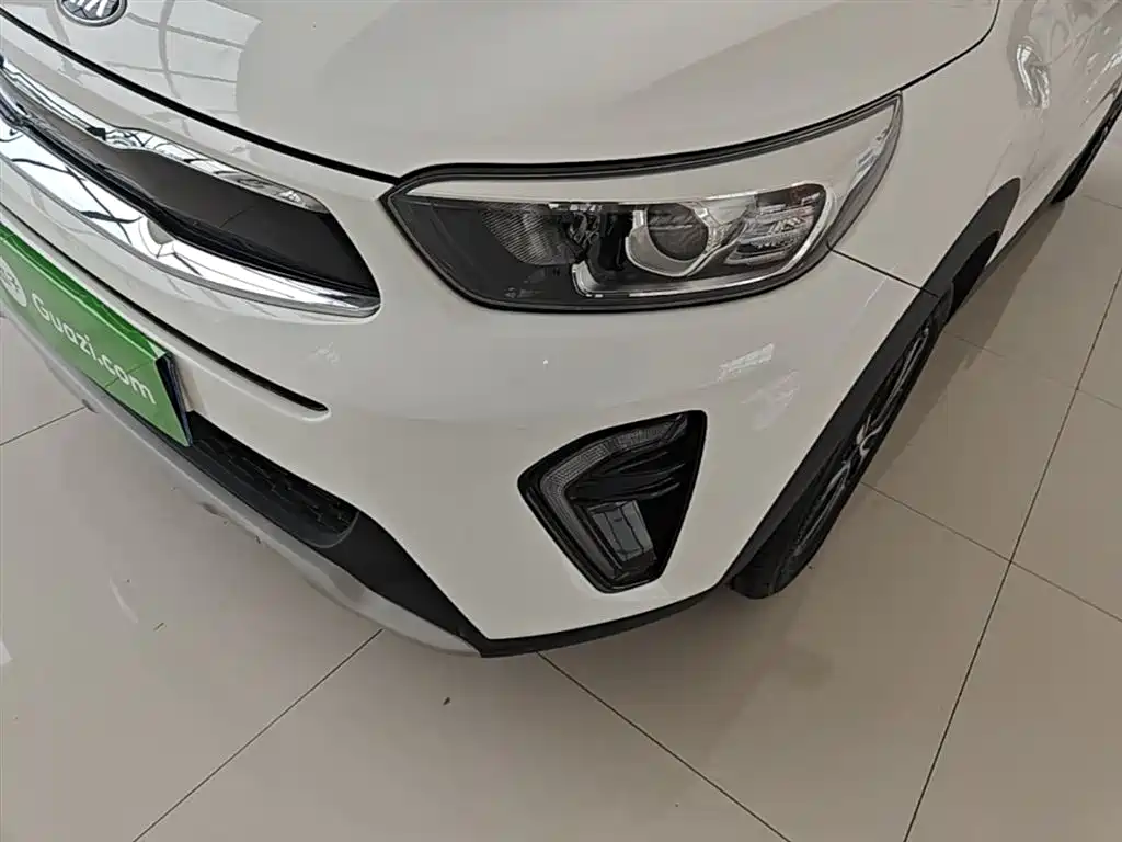 Kia KX1 2021 — фото 24