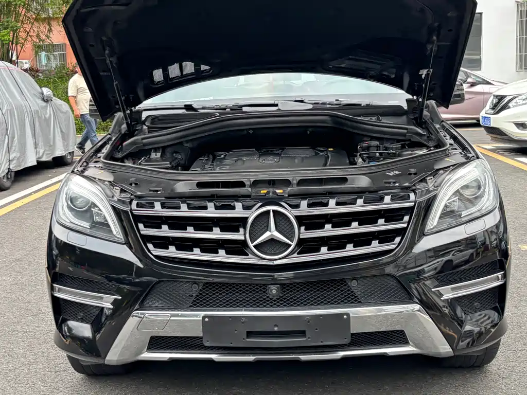 Mercedes-Benz M-Class 2013 — фото 10