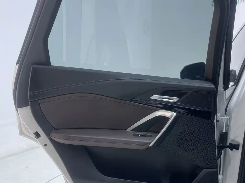 BMW X1 2025 — фото 10
