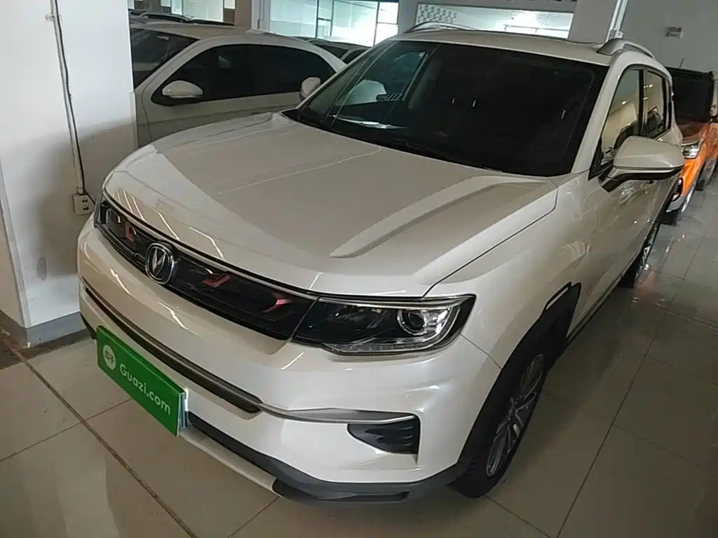 Changan CS35PLUS 2020 — фото 1