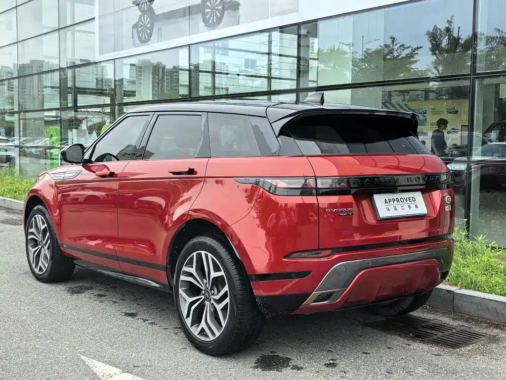 Land Rover Evoque 2020 — фото 11