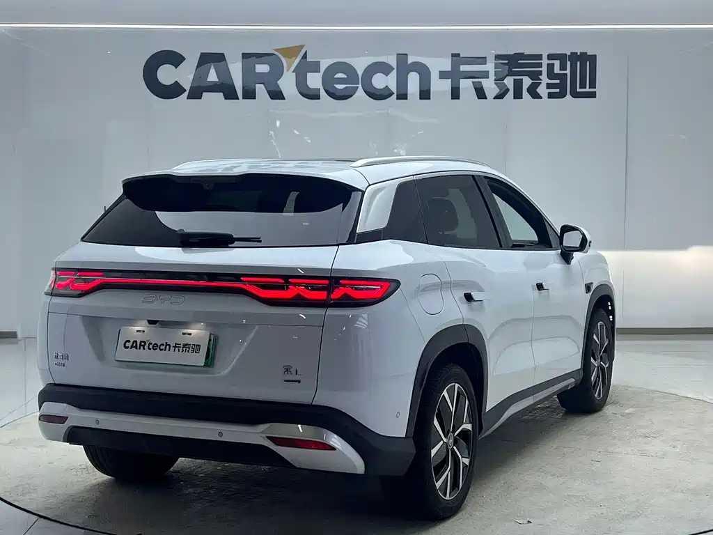 BYD Song L DM-i 2025 — фото 5