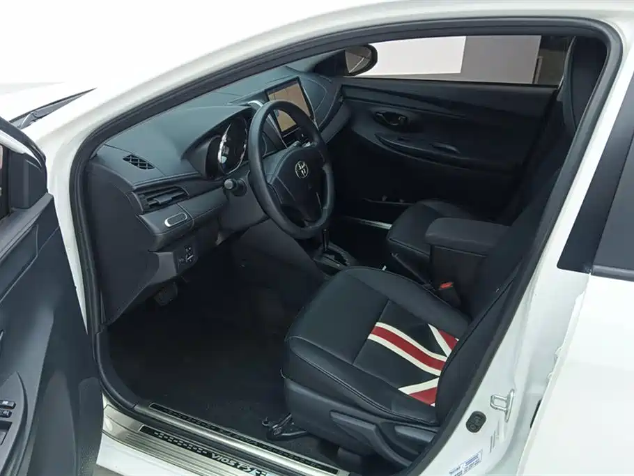 Toyota Vios FS 2017 — фото 9