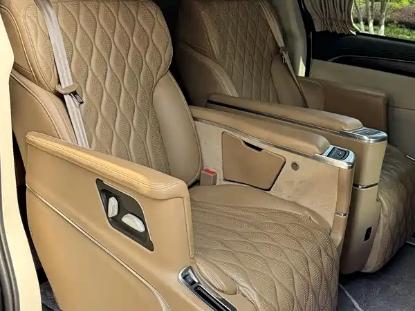 Buick GL8 2021