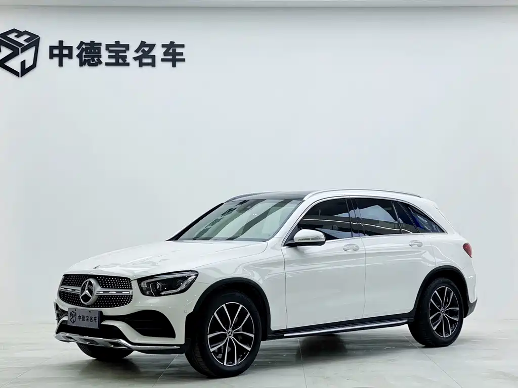 Mercedes-Benz GLC 2022 — фото 1
