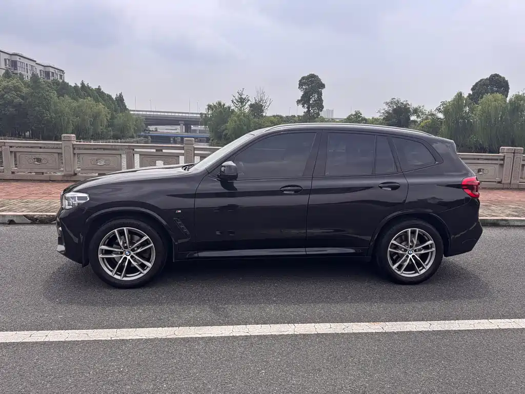 BMW X3 2018 — фото 3