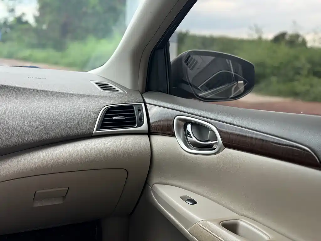 Nissan Sylphy 2013 — фото 19