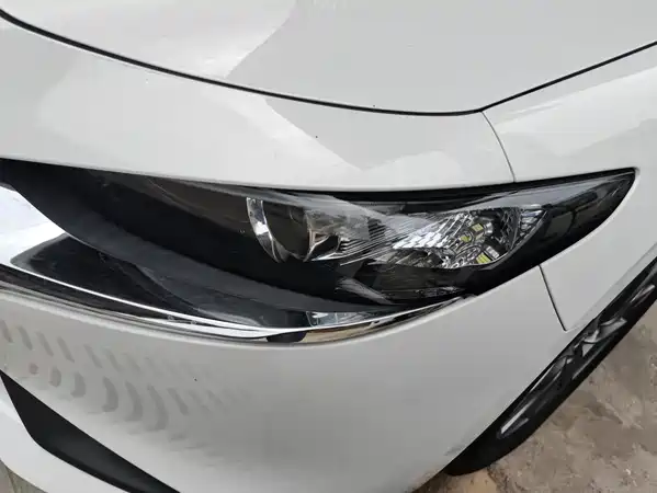 Mazda 3 Axela 2023