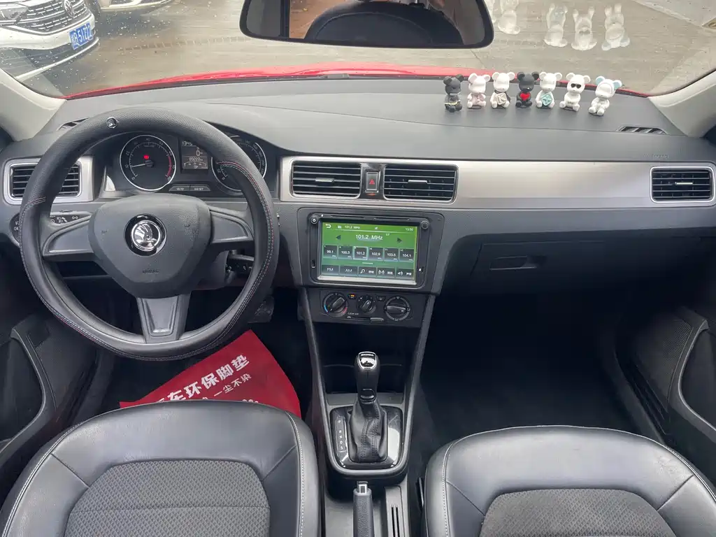 Skoda Rapid Spaceback 2016 — фото 6
