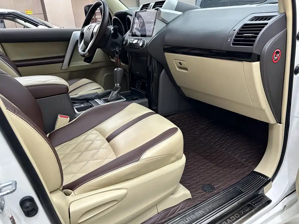 Toyota Prado 2018 — фото 18
