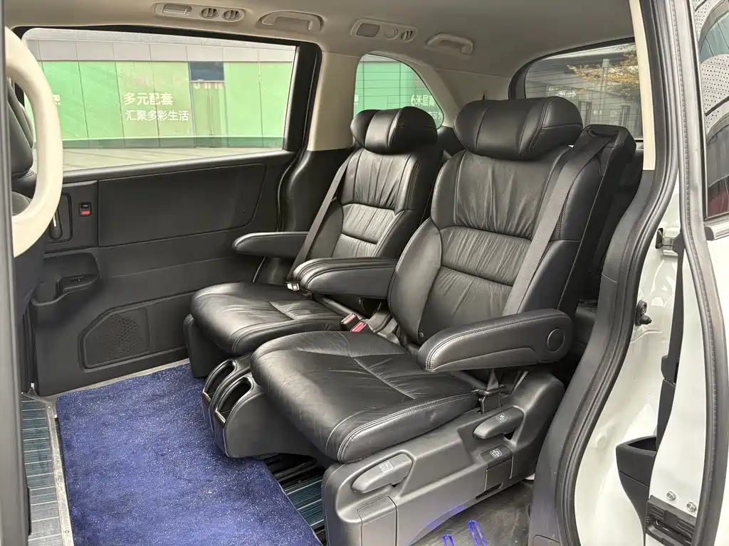 Honda Odyssey 2020 — фото 13