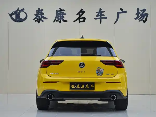 Volkswagen Golf GTI 2022