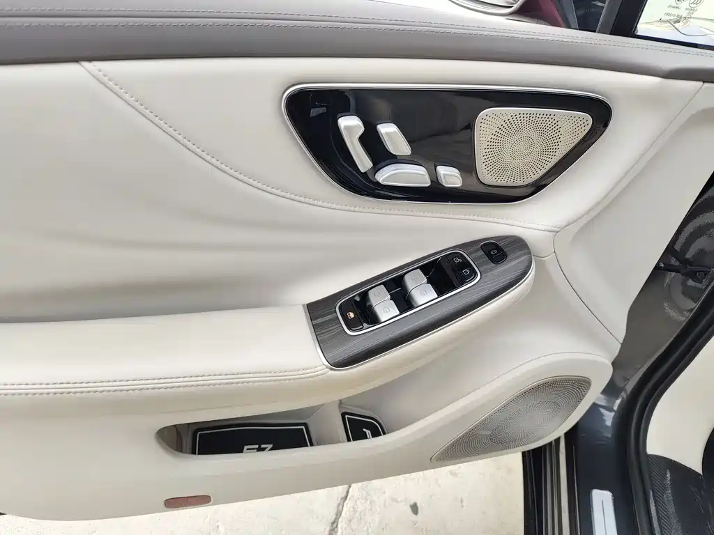 Roewe Feifan F7 2023 — фото 15