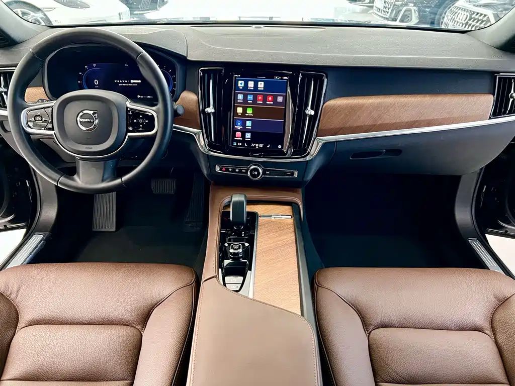 Volvo S90 2025 — фото 8