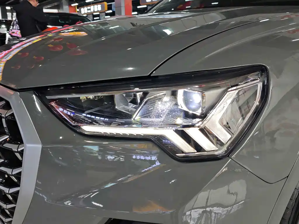 Audi Q3 2024