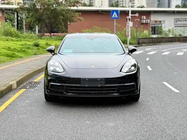 Porsche Panamera 2017