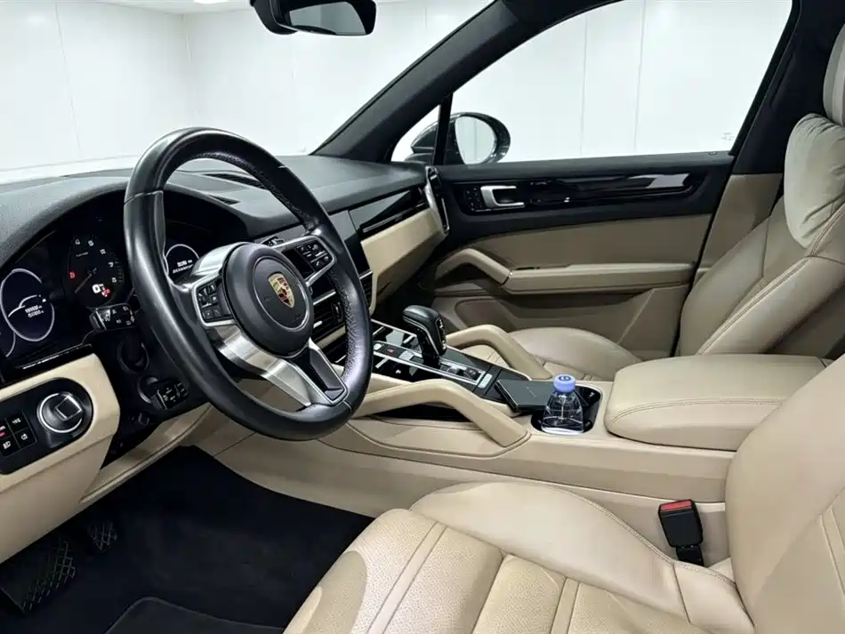 Porsche Cayenne 2018 — фото 4