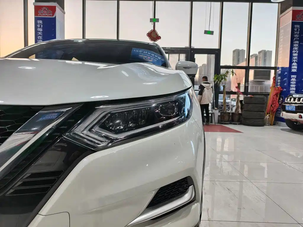 Nissan Qashqai 2023 — фото 15