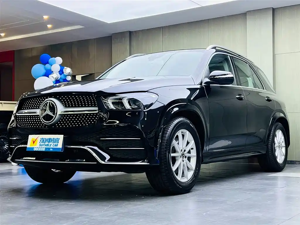 Mercedes-Benz GLE 2020 — фото 1