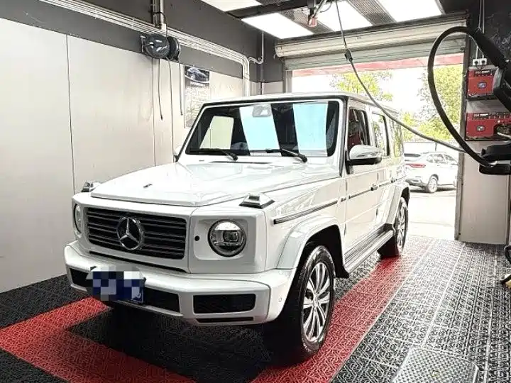 Mercedes-Benz G-Class 2024 — фото 4